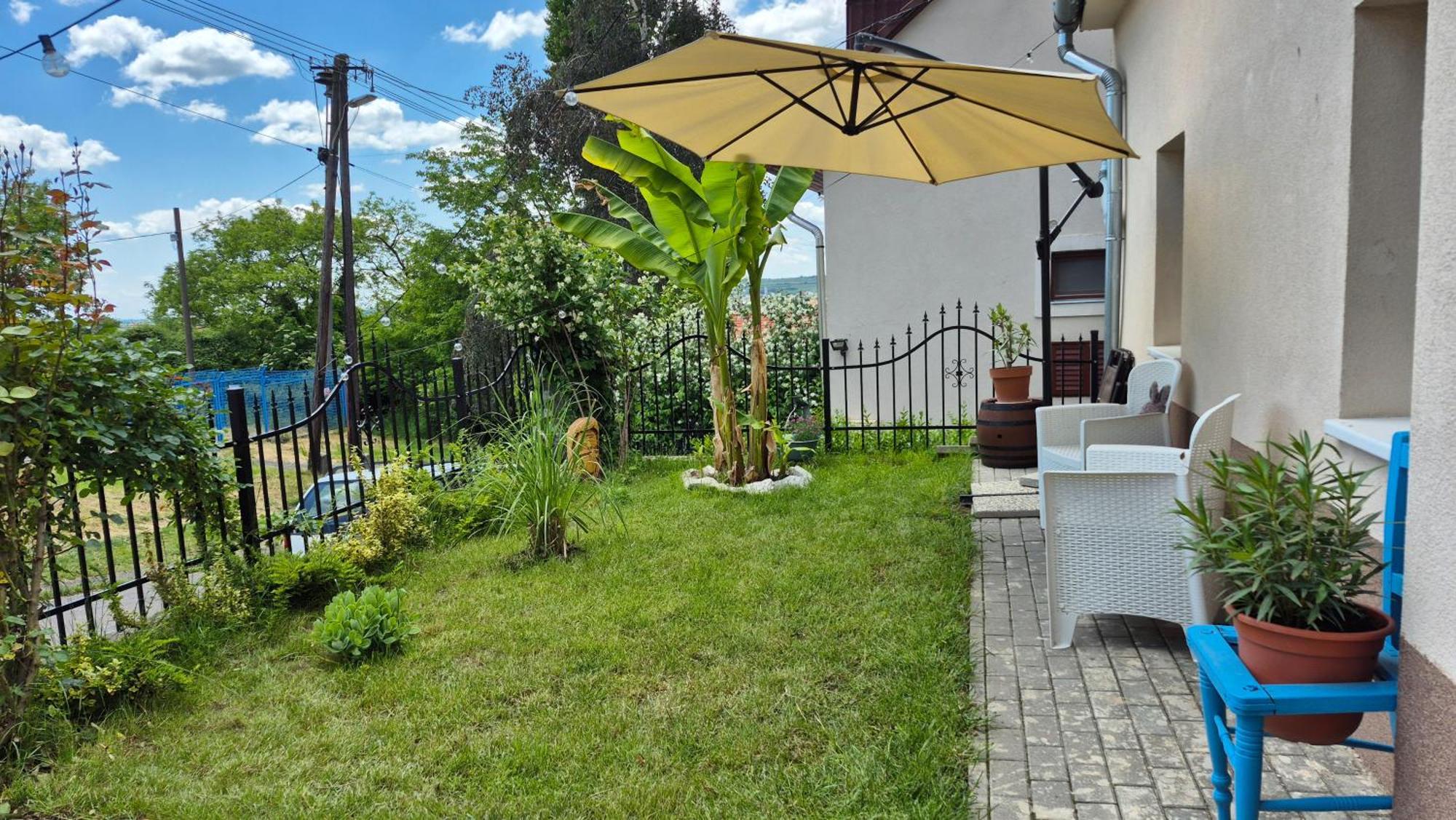 Mi Casa Vendeghaz - Apartments エゲル エクステリア 写真